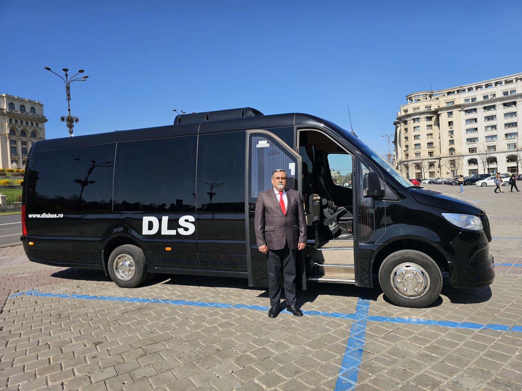 Excursii turistice și școlare