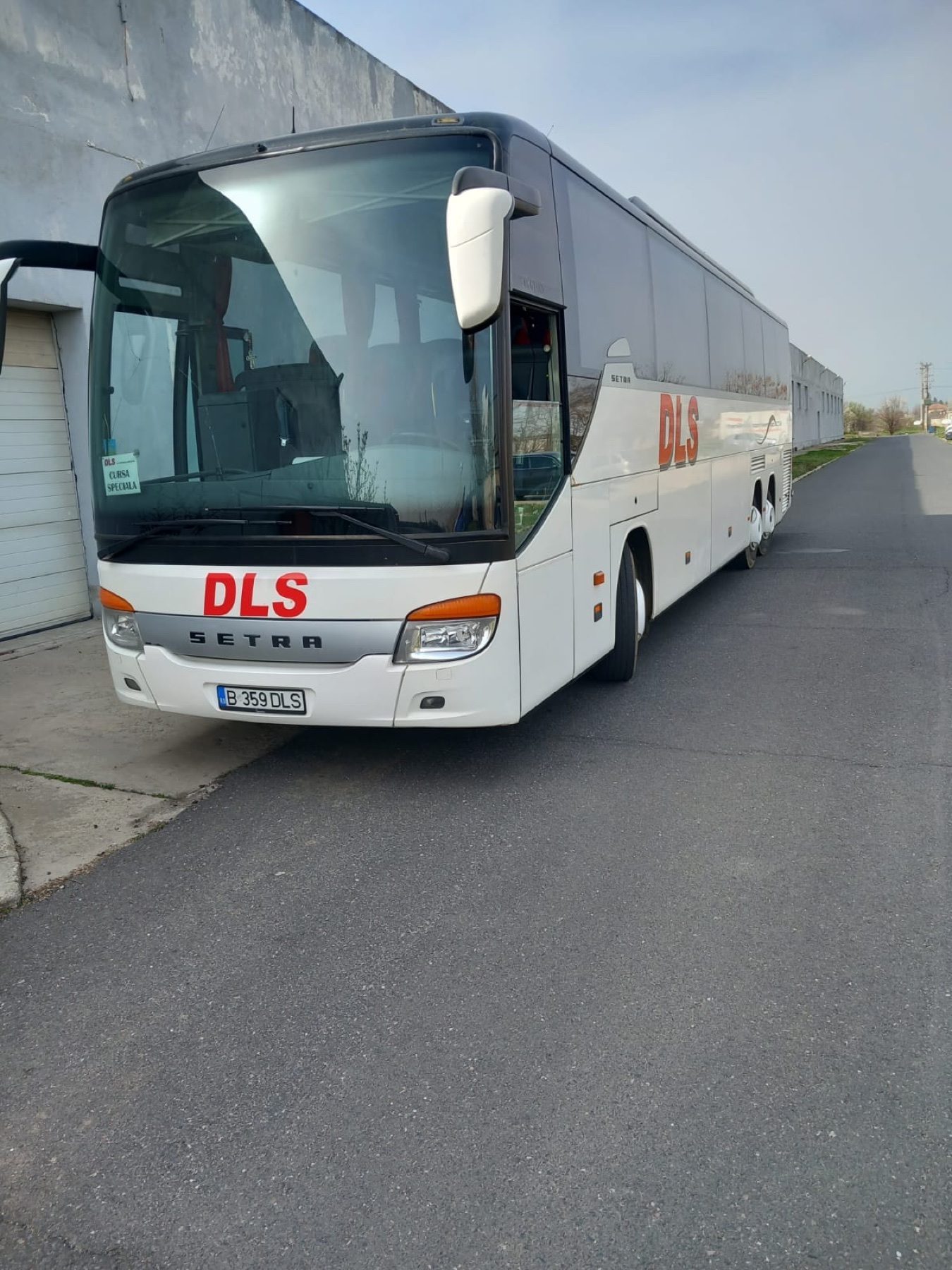 Transport angajați